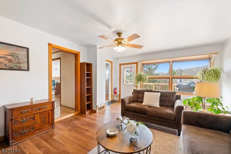 41 Swartswood Rd, Newton, NJ 07860 - #3