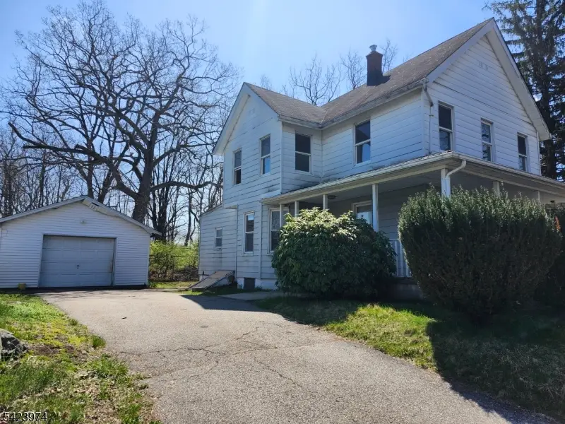 5 Locust St, Wanaque, NJ 07470 - #2