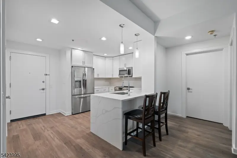 1 Carriage City Plz #1211, Rahway, NJ 07065 - #3