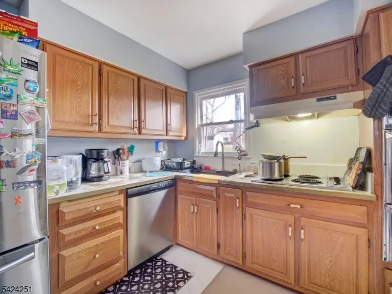 221 Chincopee Ave, Hopatcong, NJ 07843 - #3