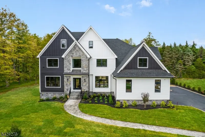 3 Brookside Dr, Warren, NJ 07059 - #1