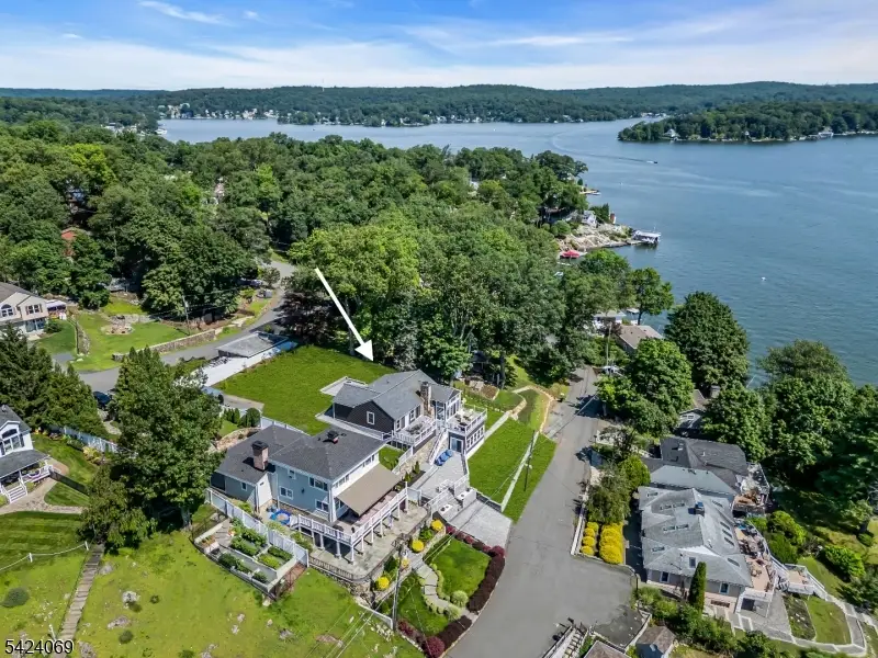 12 Bass Rock Rd, Hopatcong, NJ 07843 - #3