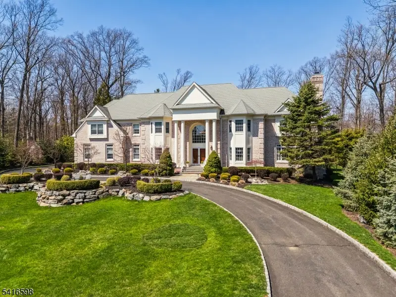 55 Deer Run, Watchung, NJ 07069 - #1