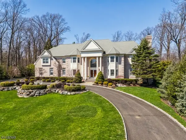 55 Deer Run, Watchung Boro, NJ 07069