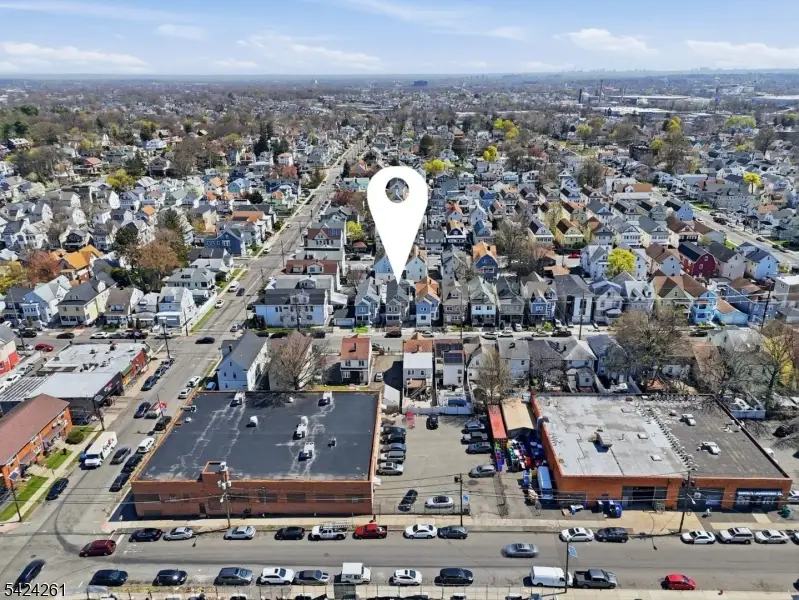451 E 31st St, Paterson, NJ 07504 - #3