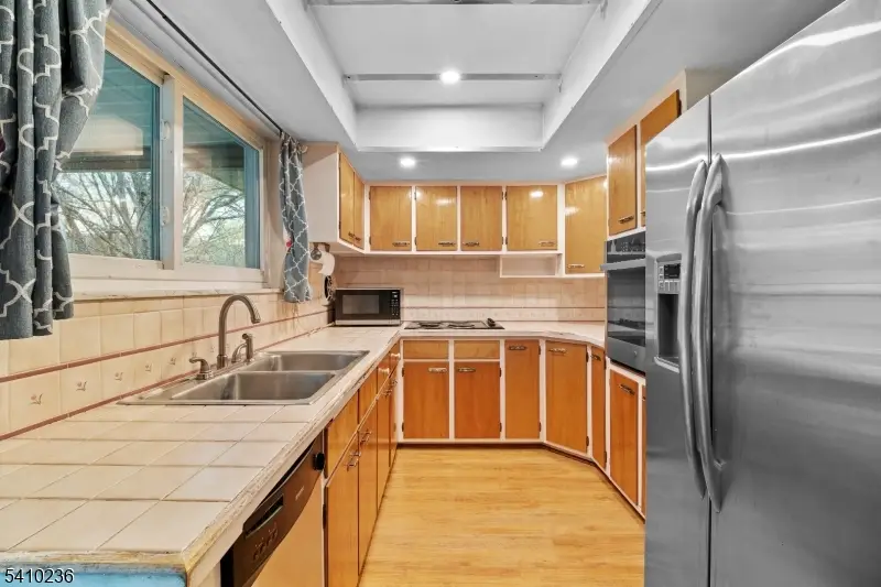 45 Church Rd, Holland, NJ 08848 - #3