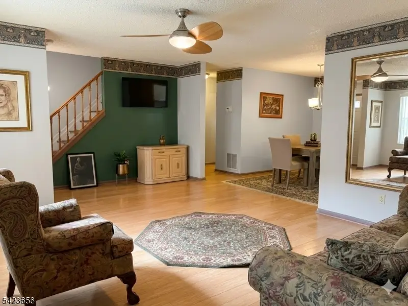 28 Rutgers Dr, Newark, NJ 07103 - #3