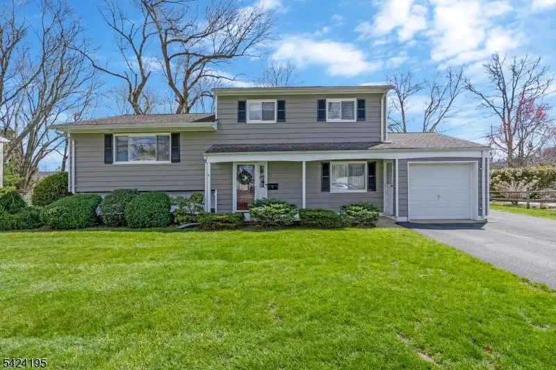 19 Bass Dr, Succasunna, NJ 07876 - #1