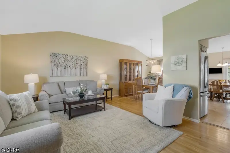 19 Bass Dr, Succasunna, NJ 07876 - #3