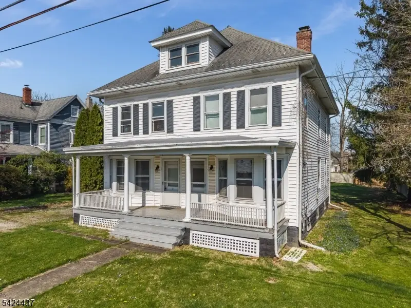 18 Center St, Annandale, NJ 08801 - #2