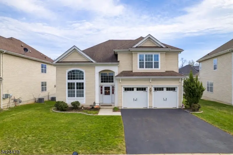 50 Dahlia Ct, Piscataway, NJ 08854 - #1