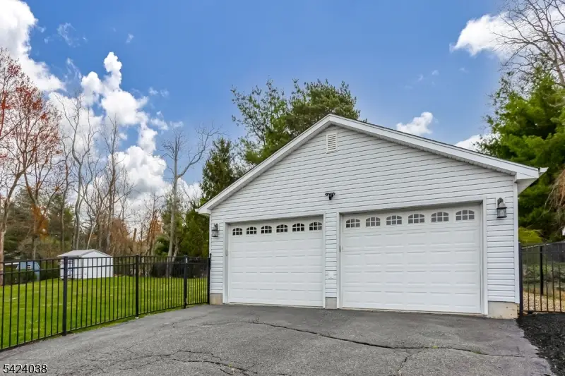 25 Tamarack Dr, Succasunna, NJ 07876 - #2