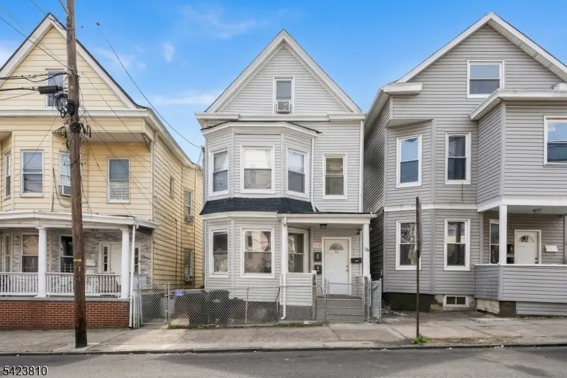 76 N 4th St, Paterson, NJ 07522 - #1