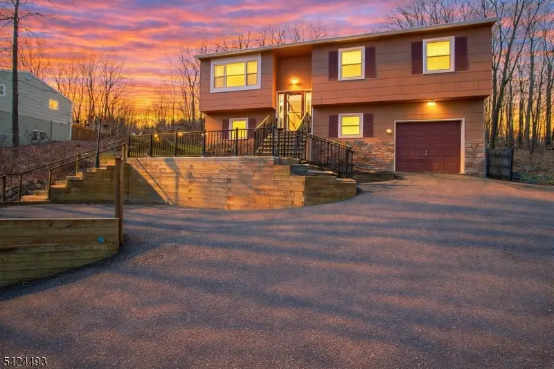 142 Valley View Dr, White Meadow Lake, NJ 07866 - #1