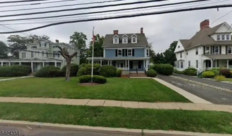 11 E Union Ave, Bound Brook, NJ 08805 - #1