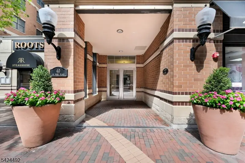 40 W Park #304, Morristown, NJ 07960 - #1