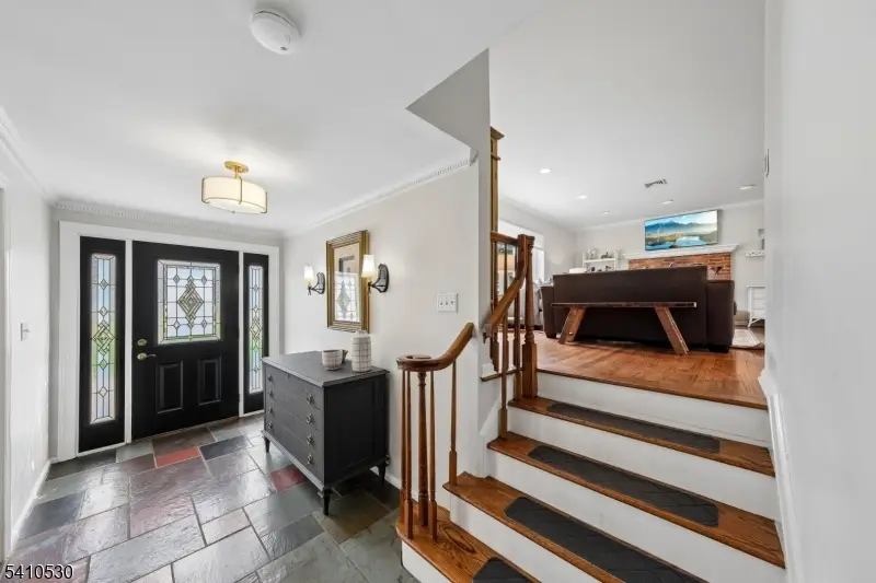 24 Regent Pl, Berkeley Heights, NJ 07922 - #3