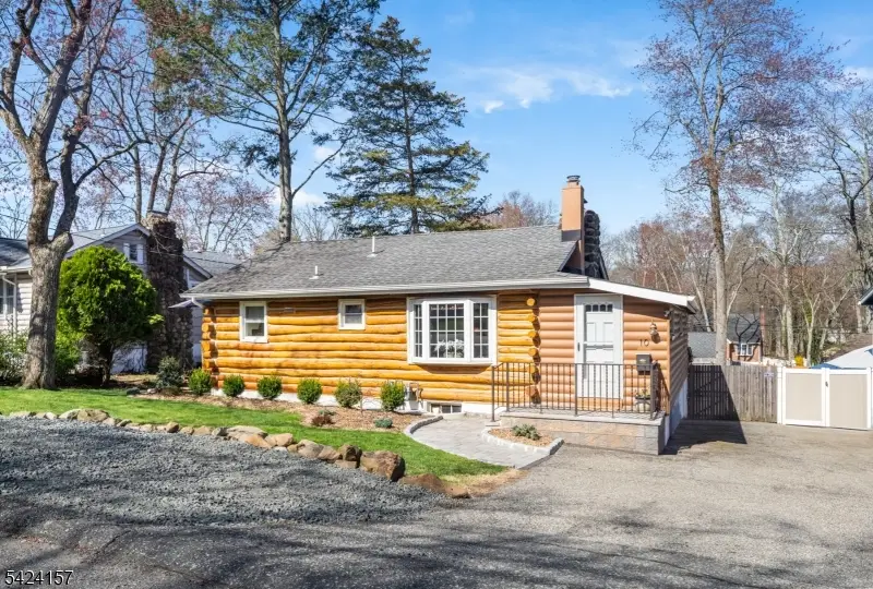 10 Lake Trl E, Packanack Lake, NJ 07470 - #1