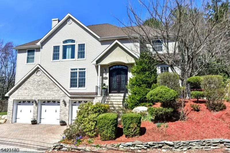 1 Kingsland Rd, Montville, NJ 07005 - #1
