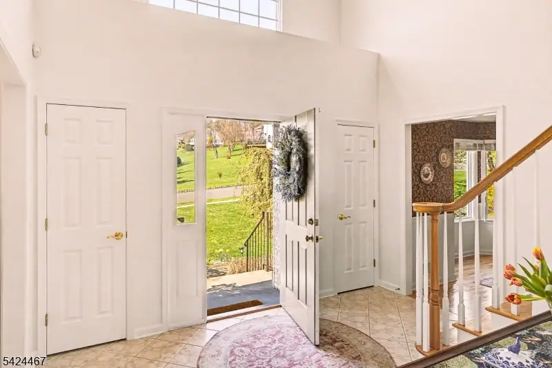 2 Moonlight Trl, Raritan, NJ 08822 - #3