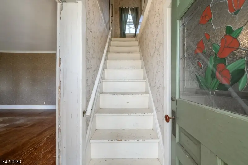 105 Morning Glory Rd, Dunellen, NJ 07059 - #3