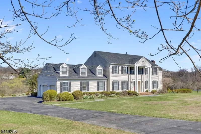 15 Willow Dr, Chester, NJ 07930 - #3