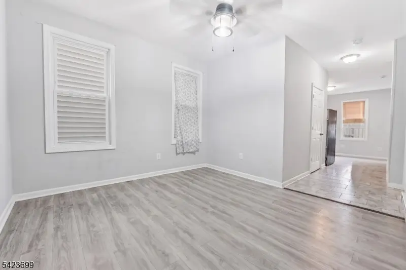 647 S 19th St, Newark, NJ 07103 - #3