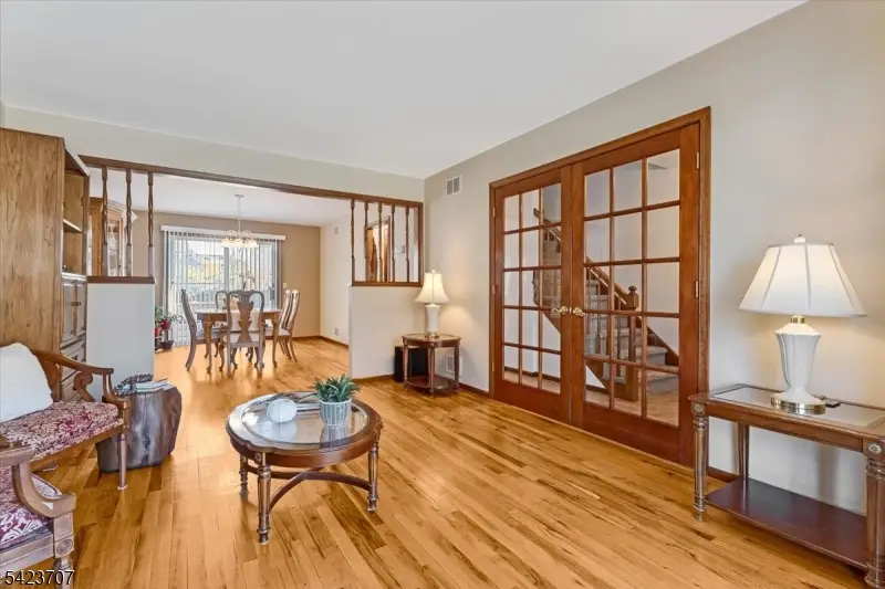 5 Liberty Ct, Garwood, NJ 07027 - #2