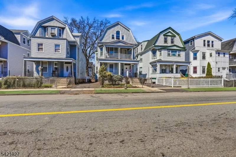 243 S Clinton St, East Orange, NJ 07018 - #3