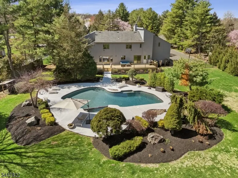 5 Meadow Drive, Warren, NJ 07059 - #3