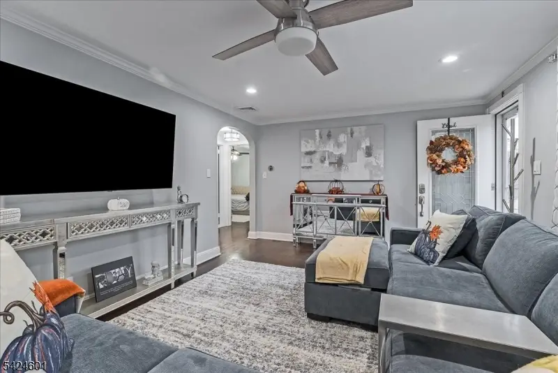 141 Park Ave, Hanover, NJ 07981 - #3