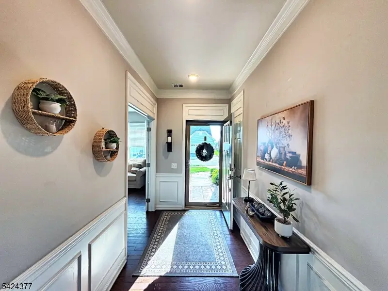 71 Sullivan Road, Raritan, NJ 08822 - #3