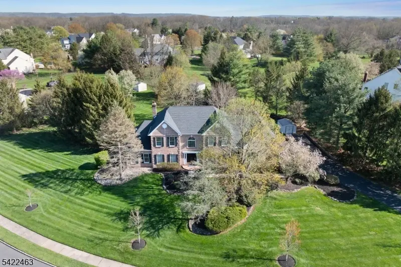 15 Montfort Dr, Harlingen, NJ 08502 - #3