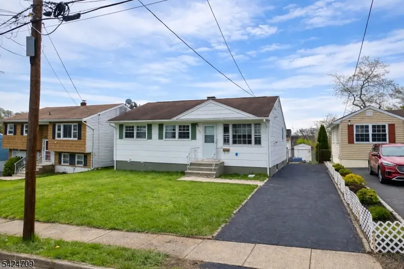 254 E George Place, Iselin, NJ 08830 - #2