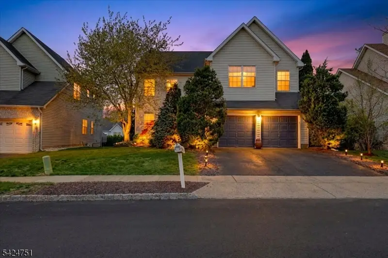 30 Aberdeen Dr, Old Bridge, NJ 08857 - #1