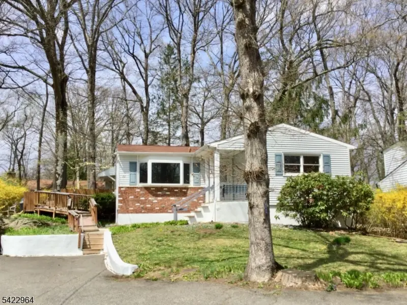 22 Homestead Rd, Lake Hopatcong, NJ 07849 - #1