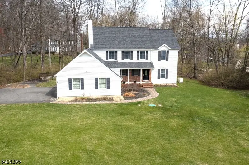 28 Weldon Rd, Lake Hopatcong, NJ 07849 - #3