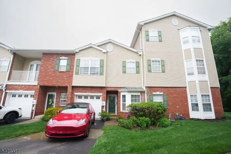 32 Windsor Dr, Lincoln Park, NJ 07035 - #2