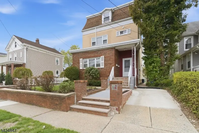 129 Duer St, North Plainfield, NJ 07060 - #2