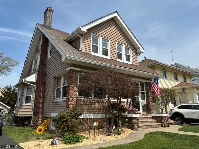 86 Van Houten Pl, Belleville, NJ 07109 - #3