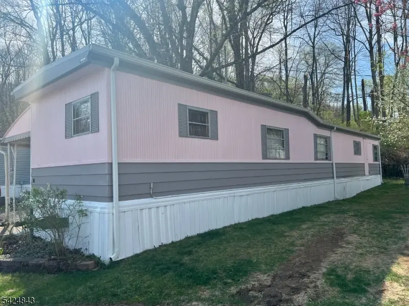 55 Back St, Oxford, NJ 07863 - #3