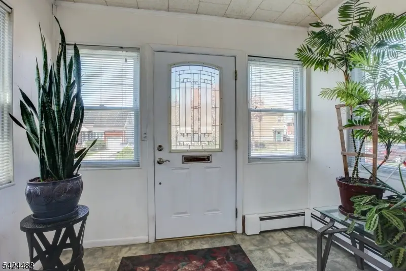 116 E 10th St, Linden, NJ 07036 - #2