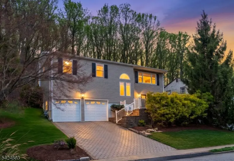 54 Highview Ter, Rockaway, NJ 07801 - #2