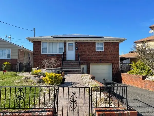 405-407 Redcliffe St, Elizabeth City, NJ 07206