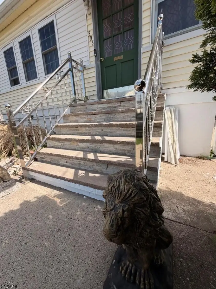 305 Leland Ave, Plainfield, NJ 07062 - #2