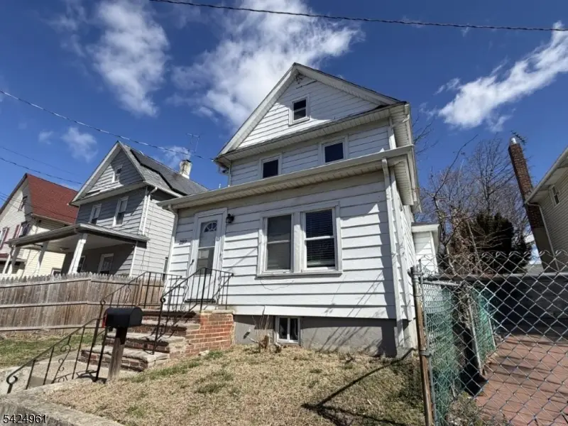 289 Watson Ave, Plainfield, NJ 07062 - #1