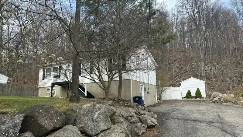 32 Panorama Dr, Vernon, NJ 07461 - #2