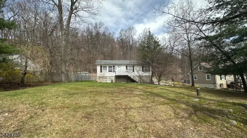 32 Panorama Dr, Vernon, NJ 07461 - #3