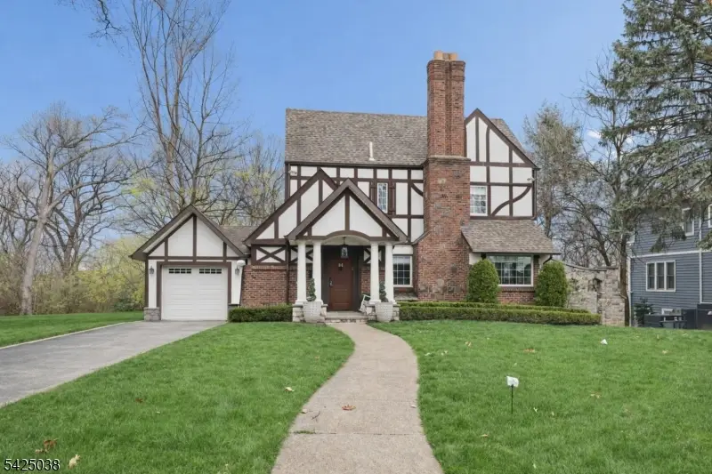 86 Crescent Ave, Passaic, NJ 07055 - #1