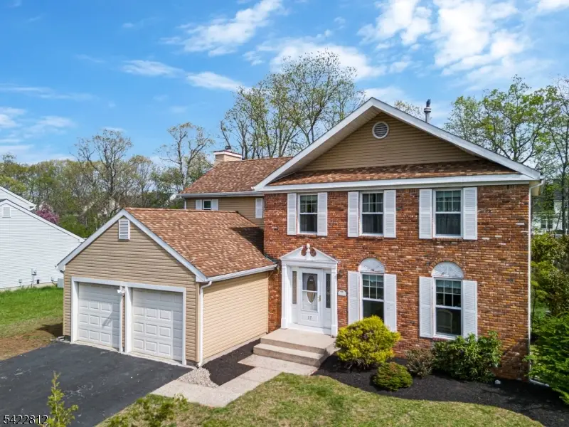 17 Denbigh Dr, Franklin, NJ 08873 - #2